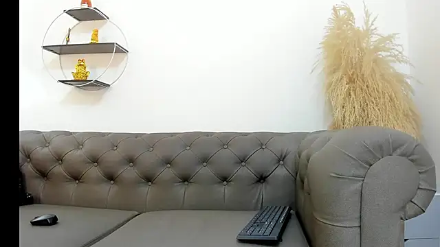 Snapshot of nefer_ahsgarr chatting on 09/09/25, 09:36 nefer ahsgarr online show from 09/09/25, 09:36