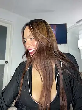 Snapshot of Adarha_Ramirez chatting on 05/16/26, 06:21 Adarha Ramirez online show from 05/16/26, 06:21