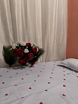 Snapshot of Shalu_G chatting on 11/06/25, 06:47 Shalu G online show from 11/06/25, 06:47