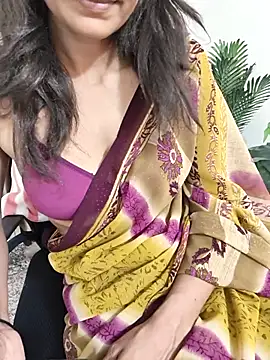 Snapshot of Shalu_G chatting on 11/09/25, 07:06 Shalu G online show from 11/09/25, 07:06