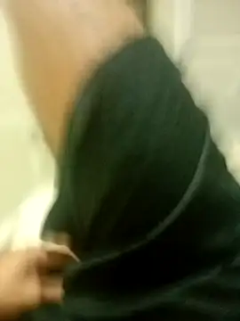 Snapshot of fire_drako chatting on 10/27/25, 02:04 fire drako online show from 10/27/25, 02:04