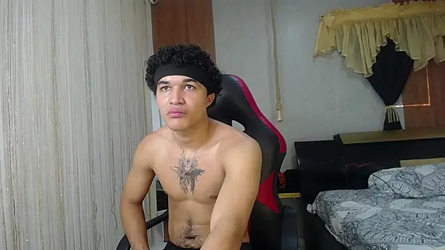 Snapshot of fire_drako chatting on 11/08/25, 03:01 fire drako online show from 11/08/25, 03:01