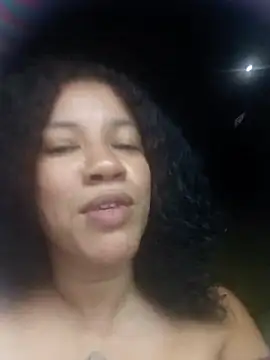 Snapshot of michel_rous_ chatting on 05/22/26, 05:25 michel rous online show from 05/22/26, 05:25