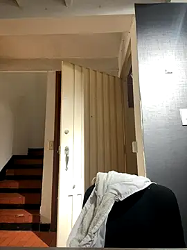 Emily Rivers  online show from 10/06/25, 01:19