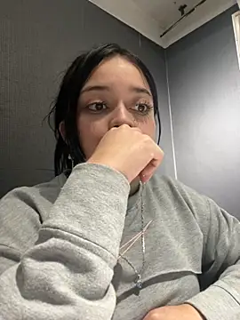 Emily Rivers  online show from 10/18/25, 02:47