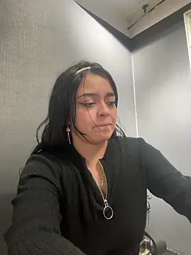 Emily Rivers  online show from 11/15/25, 12:08