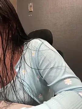 Emily Rivers  online show from 12/22/25, 01:19