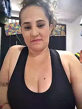 Snapshot of dayana2021 chatting on 10/17/25, 03:36 dayana2021 online show from 10/17/25, 03:36