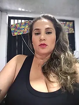 Snapshot of dayana2021 chatting on 10/25/25, 08:25 dayana2021 online show from 10/25/25, 08:25