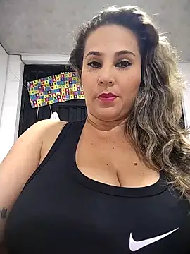 Snapshot of dayana2021 chatting on 11/06/25, 09:21 dayana2021 online show from 11/06/25, 09:21