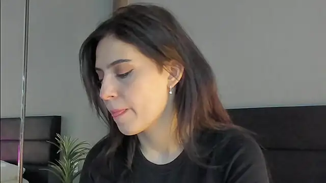 Forever Smiler online show from 10/11/25, 09:08