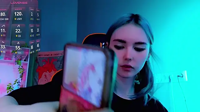 Kiara Dream online show from 09/18/25, 08:55