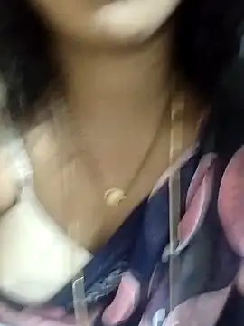 Snapshot of Varsha21 chatting on 01/07/26, 08:39 Varsha21 online show from 01/07/26, 08:39