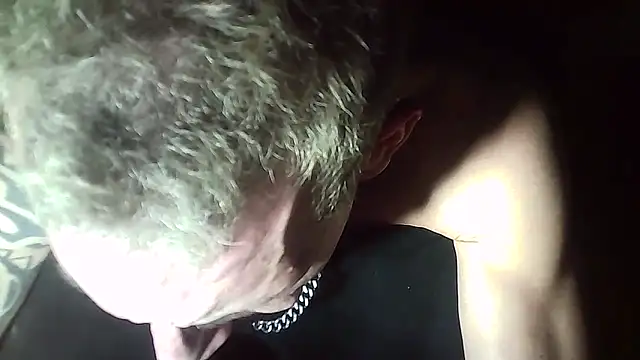 Snapshot of lovehairymature90 chatting on 01/18/26, 12:36 lovehairymature90 online show from 01/18/26, 12:36