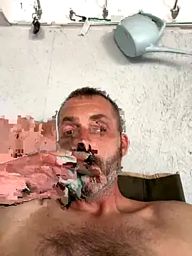 Snapshot of Nicepardavid chatting on 09/17/25, 08:43 Nicepardavid online show from 09/17/25, 08:43