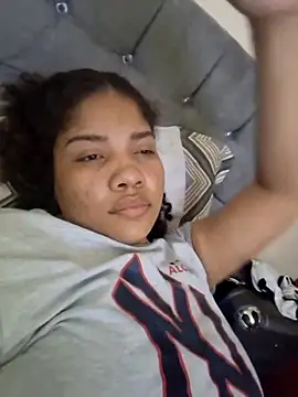 madelene online show from 02/24/25, 11:54