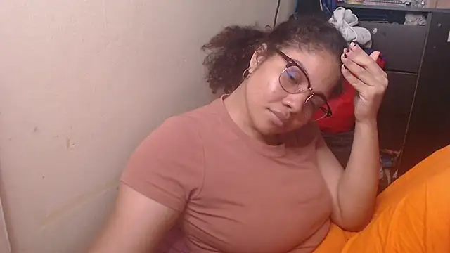 madelene online show from 02/24/25, 11:41