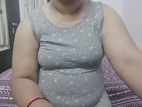 Rushali 69 online show from 04/30/26, 04:02
