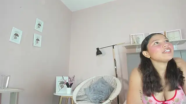 emma  rose1 online show from 09/24/25, 07:39