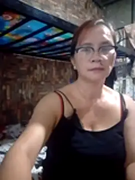 SexyHottMom online show from 04/22/26, 09:49