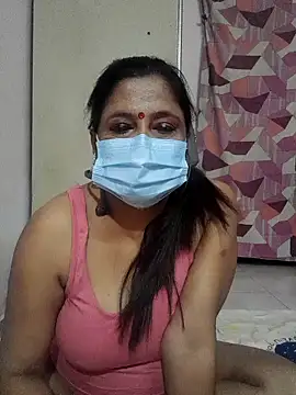 Snapshot of mature_mimi chatting on 01/14/26, 10:10 mature mimi online show from 01/14/26, 10:10