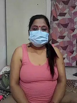 Snapshot of mature_mimi chatting on 01/15/26, 06:11 mature mimi online show from 01/15/26, 06:11