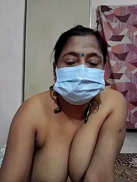 Snapshot of mature_mimi chatting on 02/05/26, 09:36 mature mimi online show from 02/05/26, 09:36