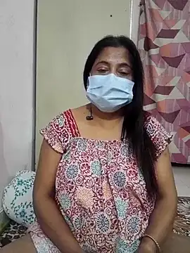 Snapshot of mature_mimi chatting on 02/06/26, 10:07 mature mimi online show from 02/06/26, 10:07