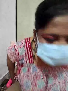 Snapshot of mature_mimi chatting on 02/11/26, 06:13 mature mimi online show from 02/11/26, 06:13