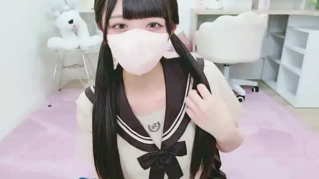 Snapshot of Reina_Fcup chatting on 10/24/25, 10:11 Reina Fcup online show from 10/24/25, 10:11