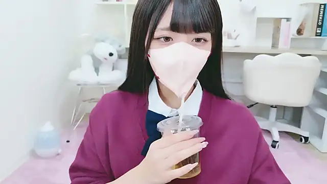 Snapshot of Reina_Fcup chatting on 11/12/25, 01:33 Reina Fcup online show from 11/12/25, 01:33