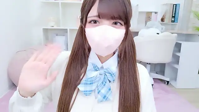 Snapshot of Reina_Fcup chatting on 12/18/25, 11:05 Reina Fcup online show from 12/18/25, 11:05