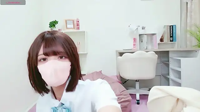 Snapshot of Reina_Fcup chatting on 05/16/26, 09:17 Reina Fcup online show from 05/16/26, 09:17