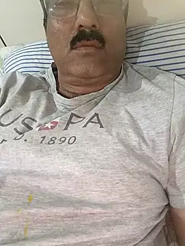 moonflower25 online show from 11/16/25, 06:13