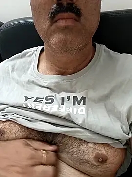 moonflower25 online show from 02/06/26, 04:39