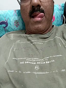 moonflower25 online show from 02/19/26, 05:53