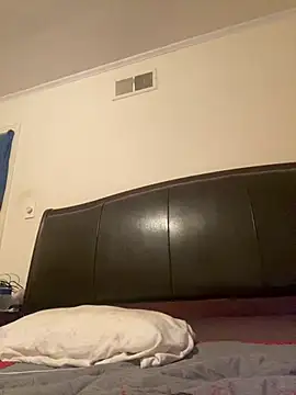 ThickDic28 online show from 04/21/26, 04:12