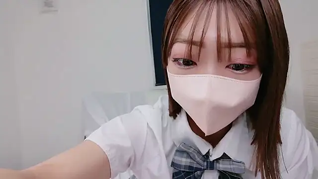 Snapshot of Rina_72 chatting on 09/16/25, 07:42 Rina 72 online show from 09/16/25, 07:42
