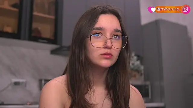 Mirarune online show from 12/19/25, 01:51