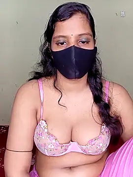 Rose-luckey online show from 10/09/25, 05:11