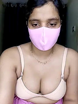 Rose-luckey online show from 03/05/26, 06:15