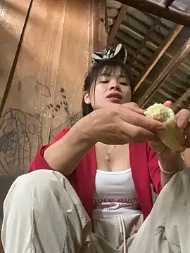 One-nice online show from 10/24/25, 03:36