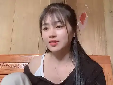 One-nice online show from 11/04/25, 07:07