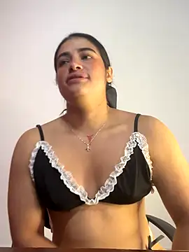 Snapshot of alice_shyness chatting on 11/09/25, 04:33 alice shyness online show from 11/09/25, 04:33