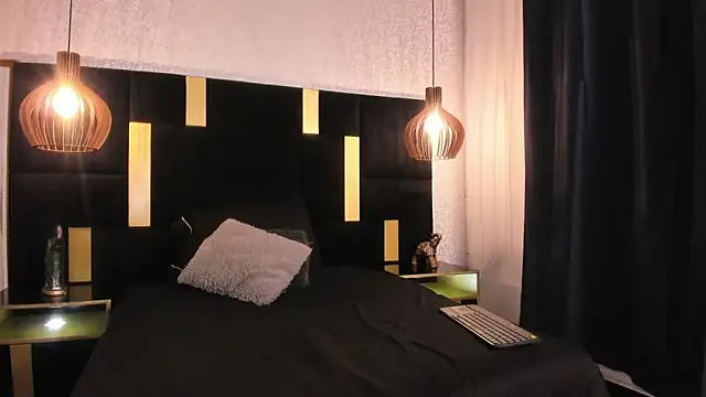 Lucio  Fox online show from 04/18/26, 11:58