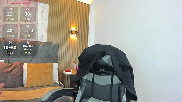 Picsis  online show from 11/19/25, 09:48