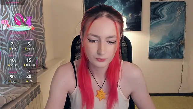 Snapshot of EasterBlink chatting on 09/19/25, 10:27 EasterBlink online show from 09/19/25, 10:27