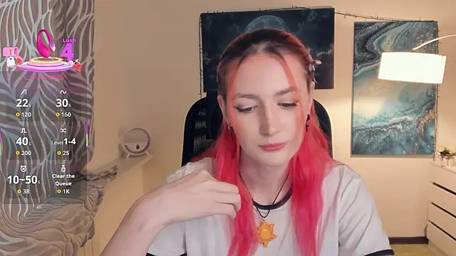 Snapshot of EasterBlink chatting on 09/26/25, 10:52 EasterBlink online show from 09/26/25, 10:52