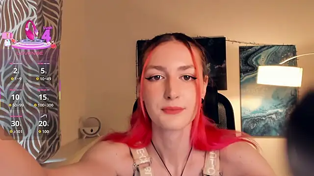 Snapshot of EasterBlink chatting on 10/11/25, 09:08 EasterBlink online show from 10/11/25, 09:08