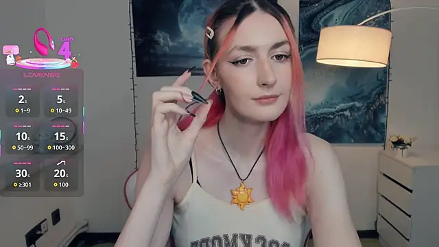 Snapshot of EasterBlink chatting on 10/18/25, 11:11 EasterBlink online show from 10/18/25, 11:11